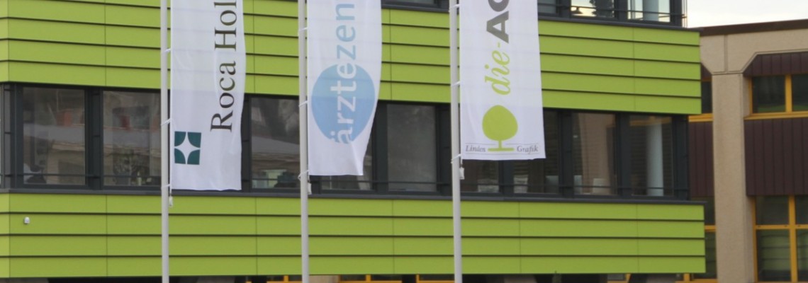 Beschriftungen, Signaletik, Fahnenmasten