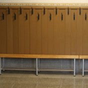 Garderoben ALU-line, mobile Sitzbankgarderobe mit Schuhrost und Garderobenhaken